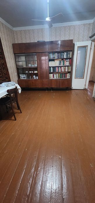 Продаётся срочно 3х комнатная квартира. Реальному покупателю скидка