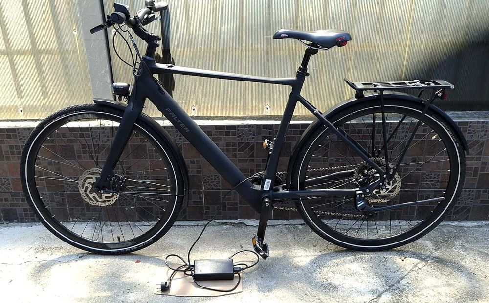 Bicicleta electrica Hybrid produsa in Germania  - FALTER  E9.0  Urban 2023, doar 19,5 kg, afisaj LED