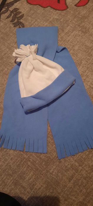 Деткси зимни шал и шапка
