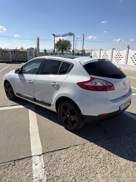 RENAULT Megane 2011 — imagine 2
