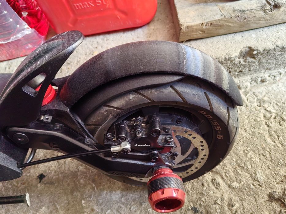 Калник за Електрическа Тротинетка