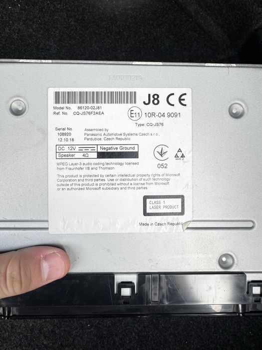 Продам магнитофон от королла 180