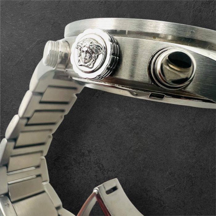 Versace Greca Dome мъжки часовник като нов