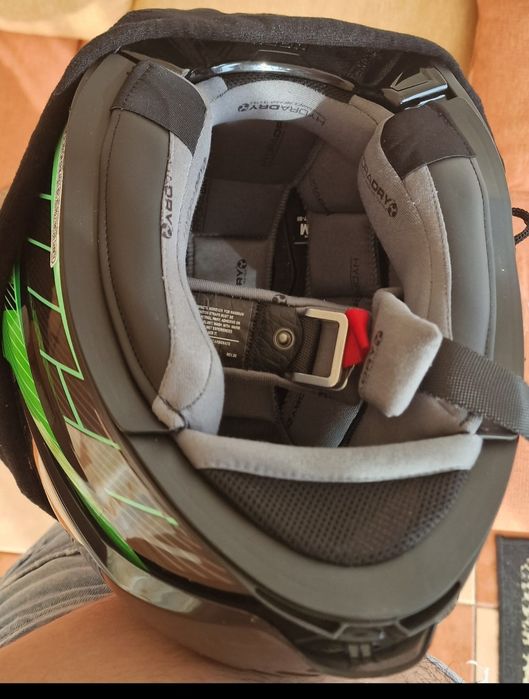 Se vinde casca moto ICON AIRFLITE GREEN