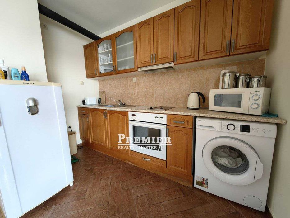 Продава се Тристаен апартамент в к.к. Слънчев бряг - 130 кв.м за 708 €/кв.м - Снимка #2