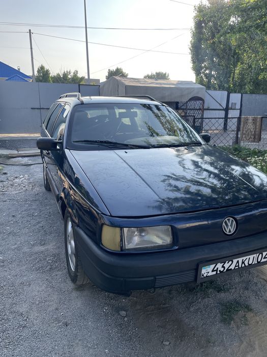 Продам Фольтсваген Пассат 1993 год