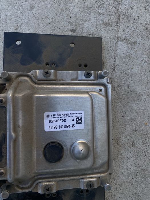 Продам эбу приора е газ