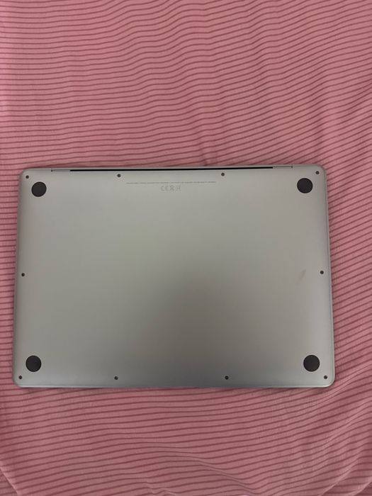 Macbook air m1(20) 16gb 256gb