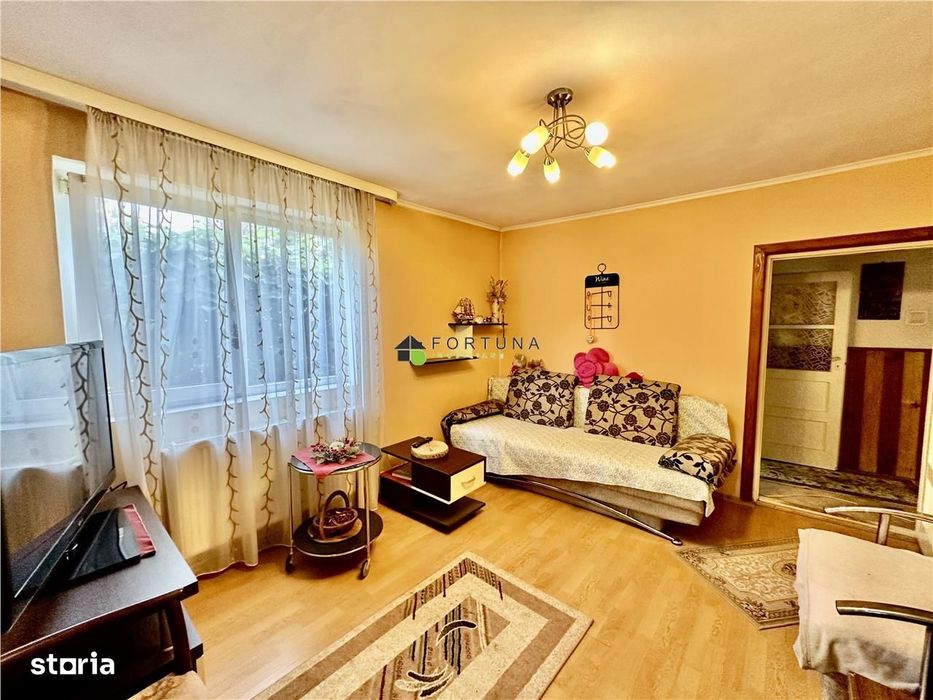 Casa de închiriat în Scaeni, foarte aproape de Ploiești