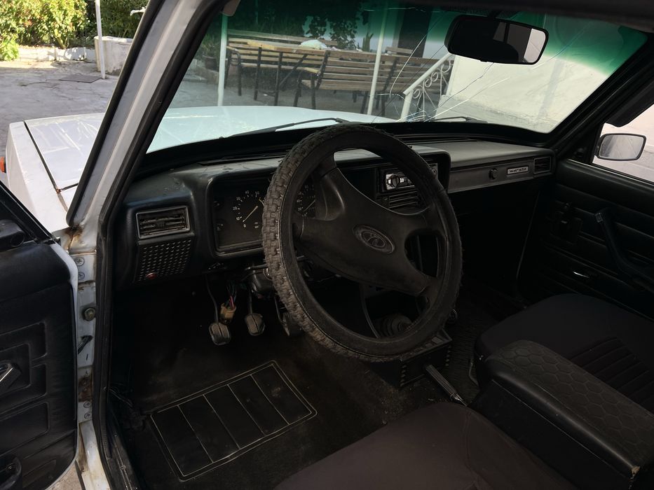 Vaz 2107 benzin  2002yil