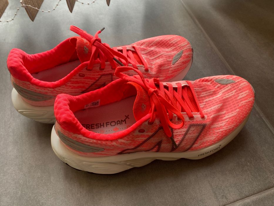 Обувки за бягане New balance Balos
