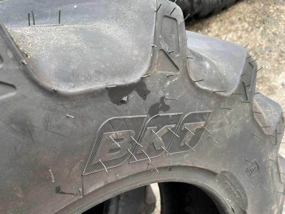 Anvelope BKT AGRIMAX 300/70R20 cauciucuri 4X4 livrare Tractor