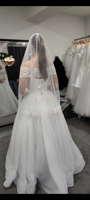 Rochie de mireasa Lavy