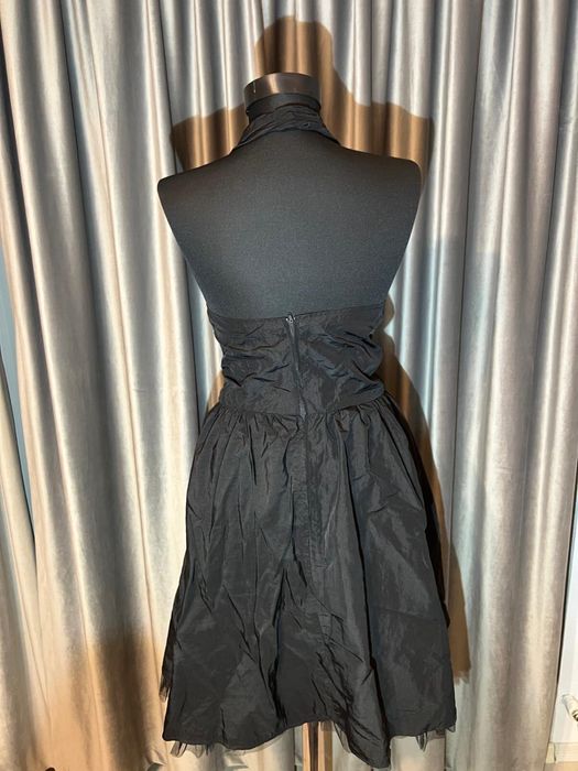 Rochie neagra eleganta