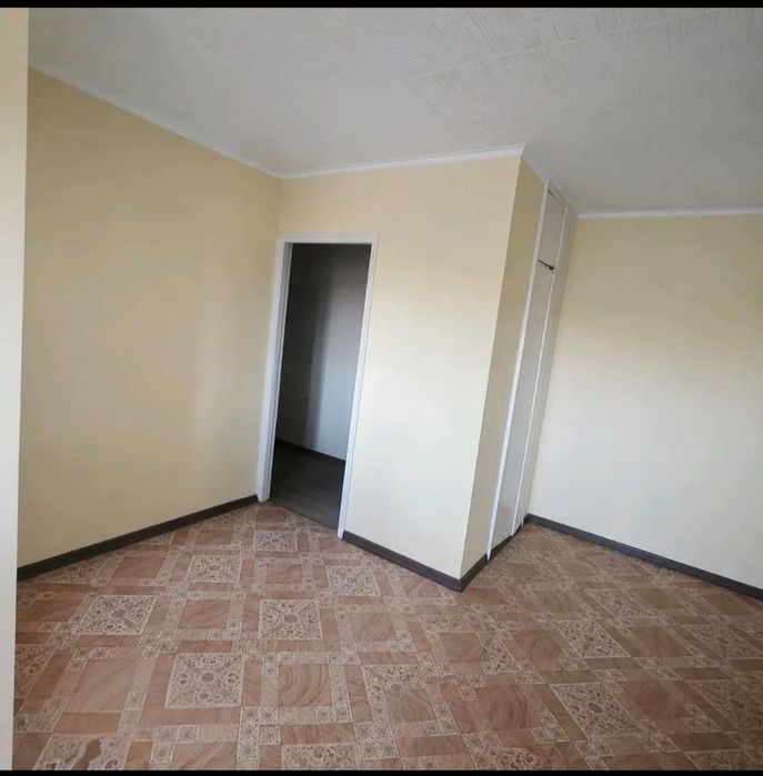 Продам 1 комнатную  квартиру
