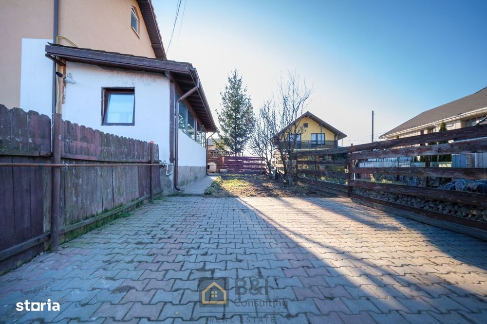 Apartament de 110mp, curte privată, Bucium, sub 1000€/mp, comision 0%