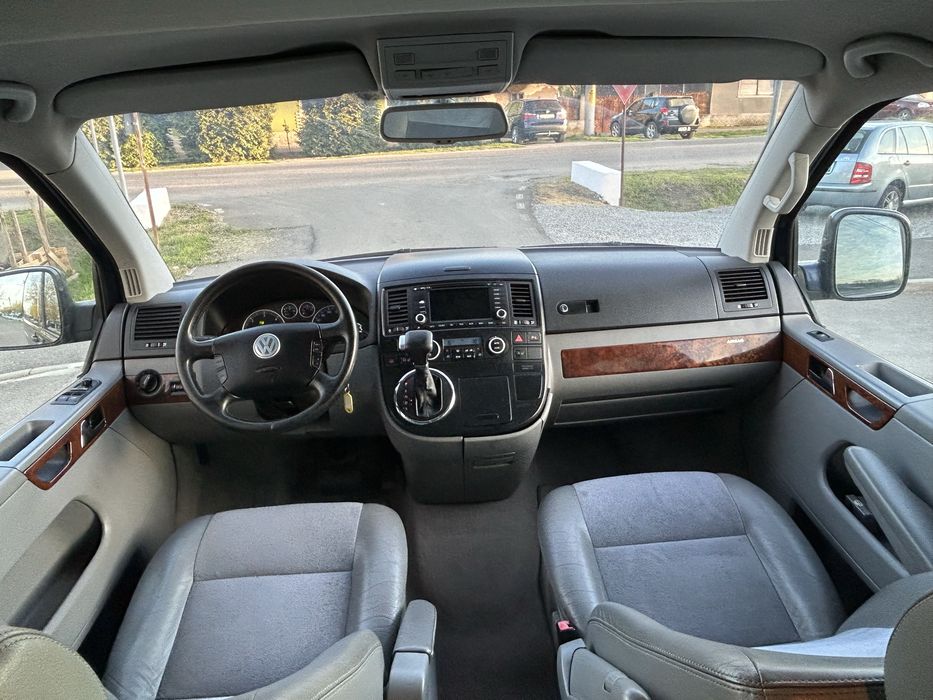 Vw Transporter  Multivan T5 2.5 Diesel, An  2007 Cutie Automata
