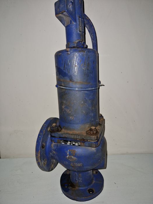 Клапан предохранительный ARI DN65/100