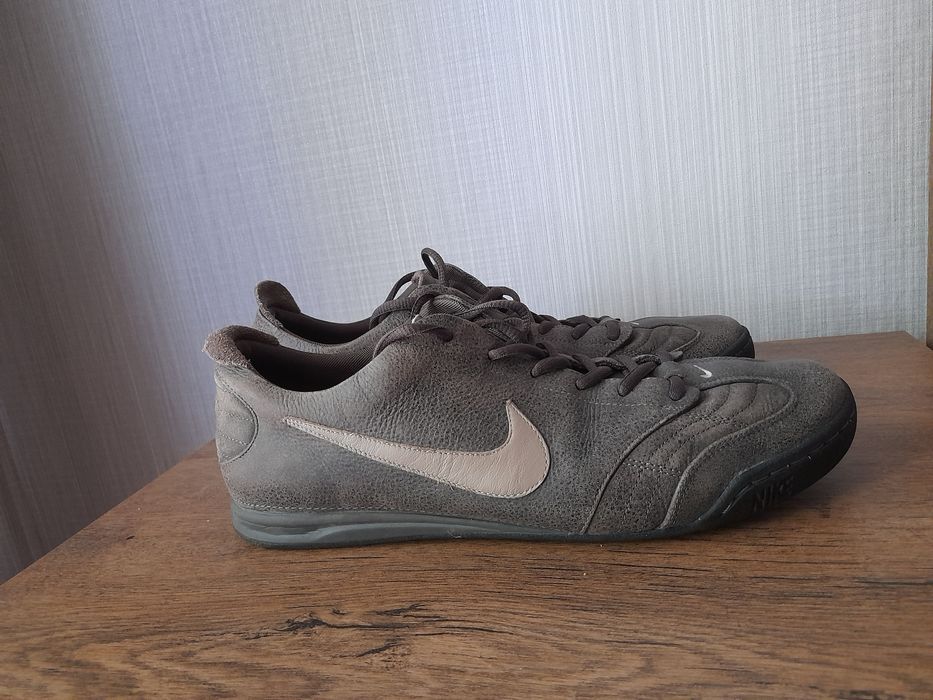 Nike мъжки маратонки 45 номер.