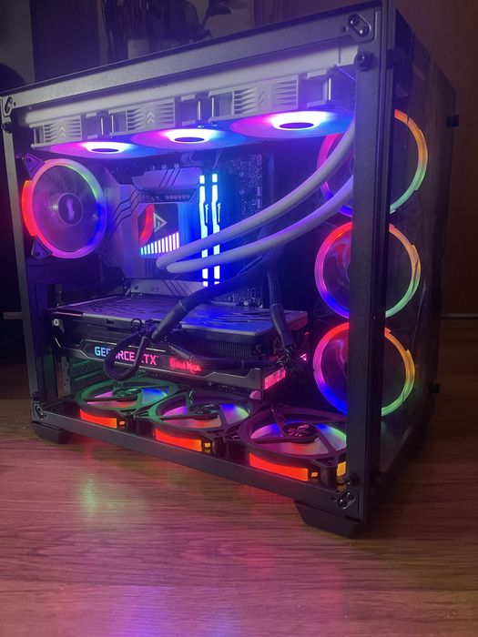 Геймърски компютър/ I9 12900K/Водно/32GB/RTX 3090 24GB/2TB SSD