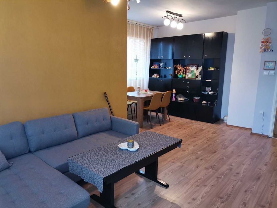 Дава се под наем Двустаен апартамент в София, Дружба 1 - 70 кв.м за 475 € - Снимка #2