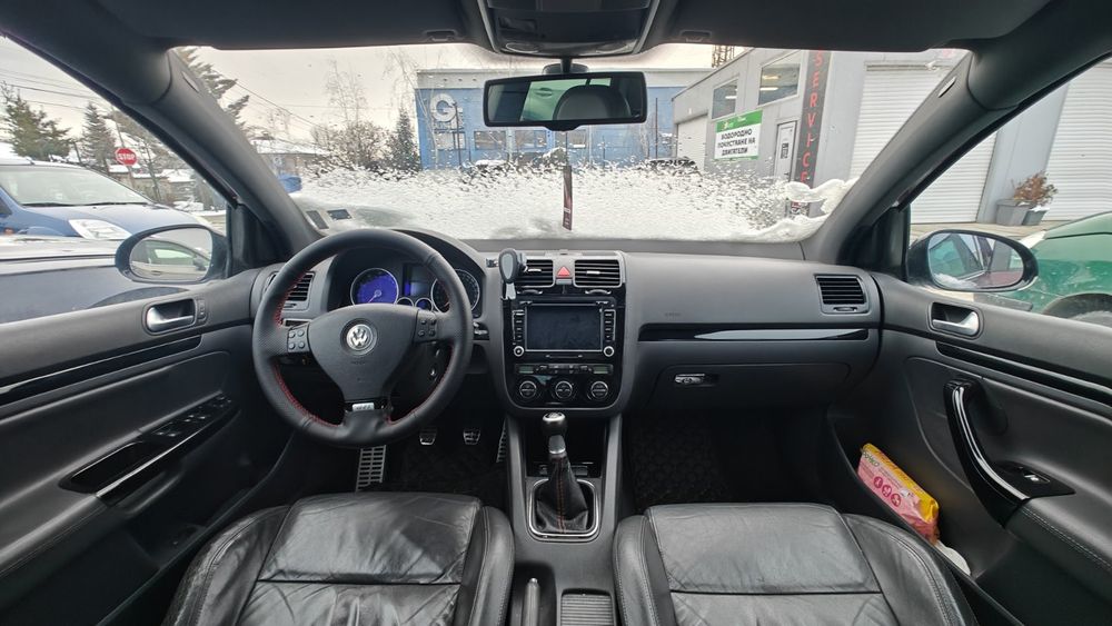 Продавам Голф 5 GTI на Части, както и ВСЯКАКВИ ЧАСТИ за други Голф 5ци