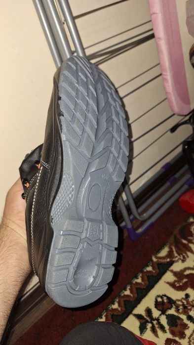 Спец обуви 41,размеры