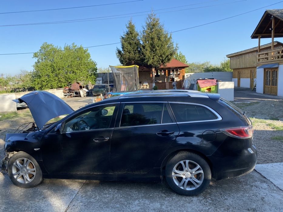 Dezmembrez Mazda 6 volan stanga an 2012 motor diesel 2,2 cod R2AA