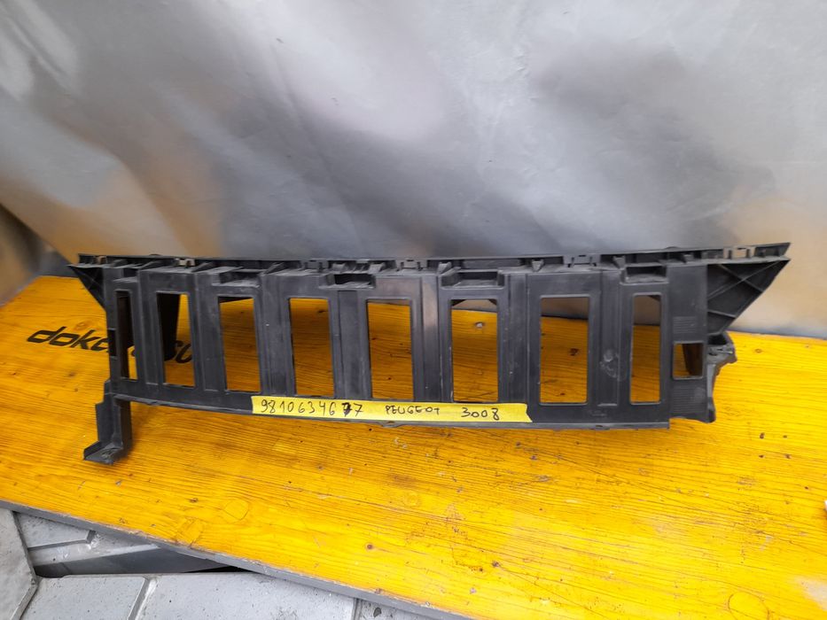 Грил решетка пежо 3008 2018/2022 г  Peugeot 3008