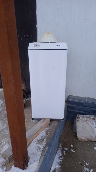 Продам Газовый котёл.