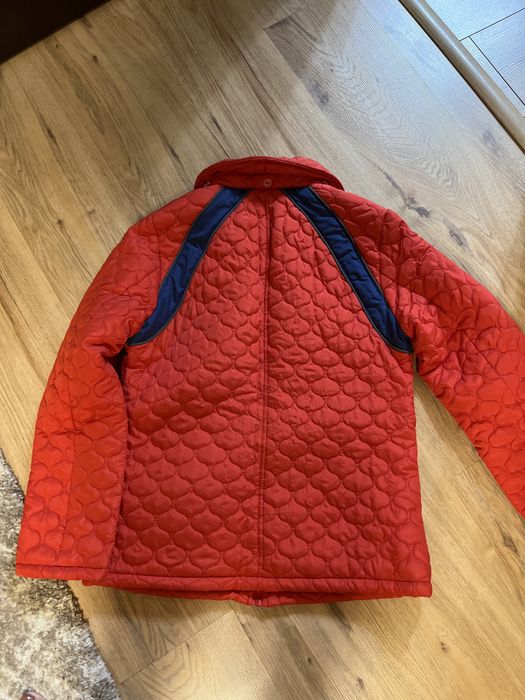 Дамско червено яке