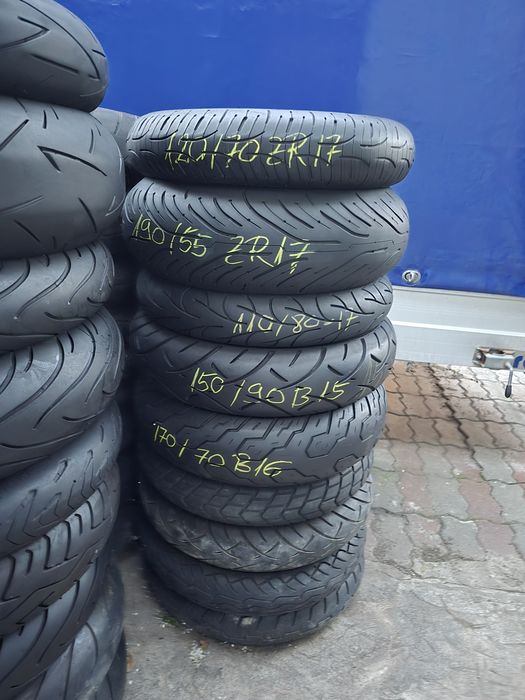 Anvelope Moto  Michelin Continental Pirelli Metzeler Diferite dimensiuni Stare impecabilă.