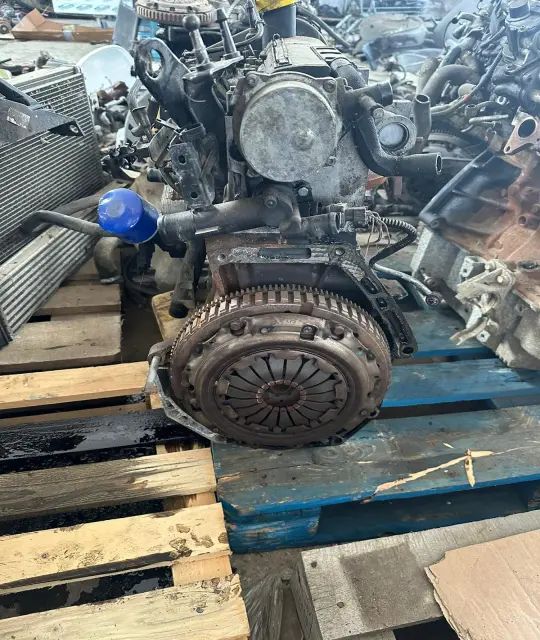 Motor fara anexe Dacia Logan 2010 1.5 D MT (86 hp)