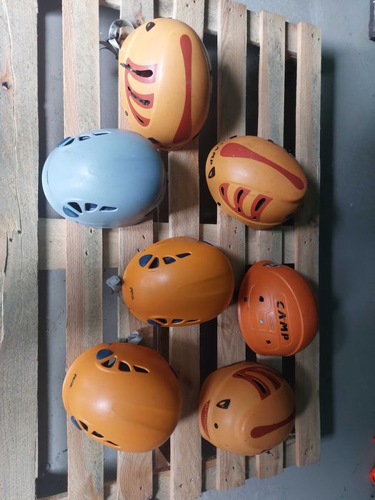 Casti speo / alpinism, Petzl Elios, Camp