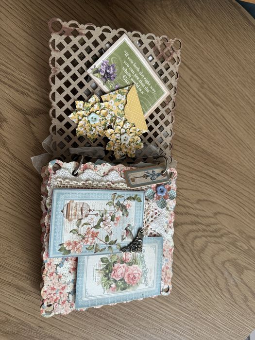 Албум за спомени и снимки