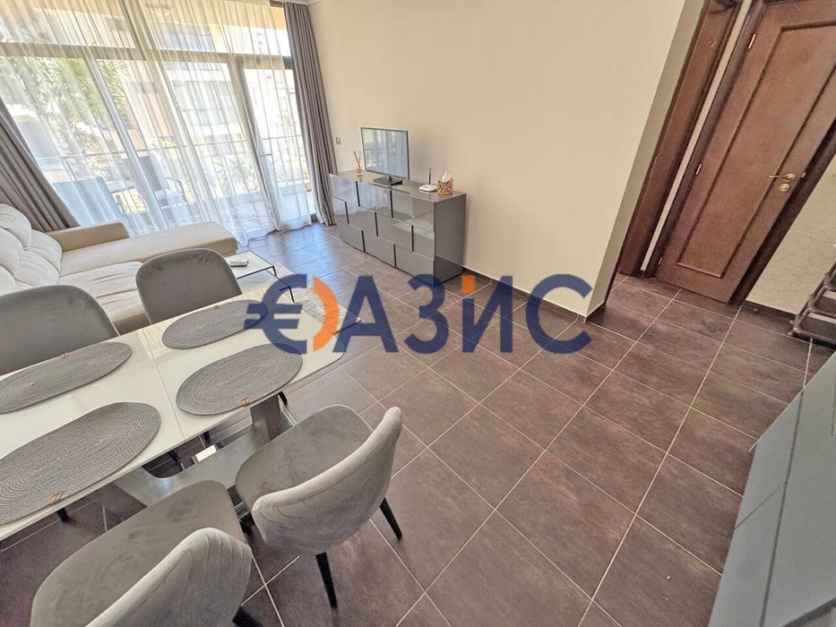Продава се Двустаен апартамент в Свети Влас - 67 кв.м за 1409 €/кв.м - Снимка #9