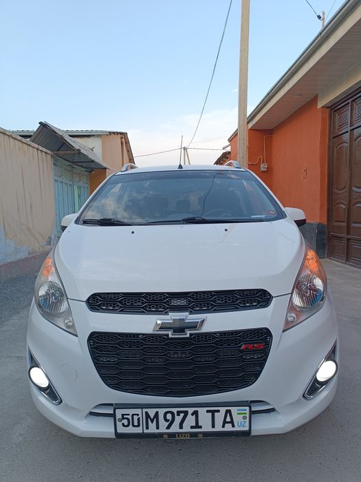 Chevrolet spark avtomabili