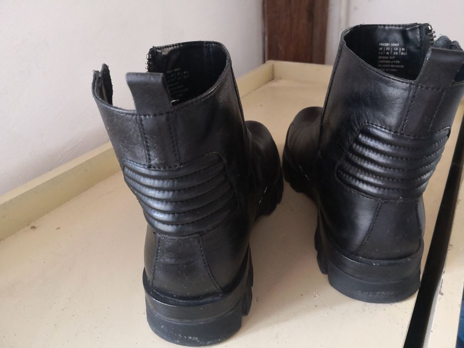 Мъжки обувки 45 номер Calvin Klein и Gino Rossi