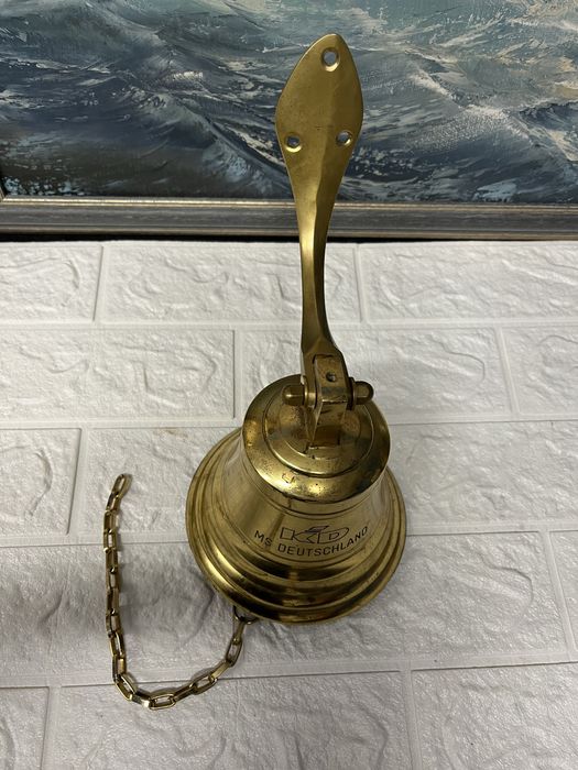 Красива,корабна,бронзова камбана