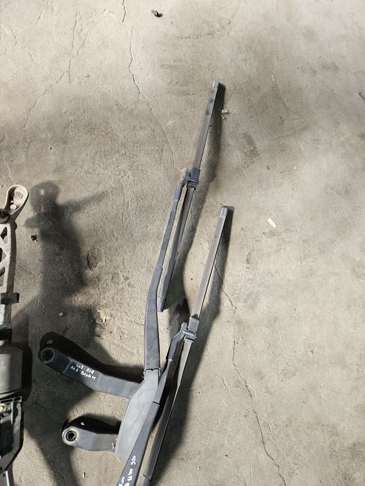 Машинка чистачки/рамена Mercedes Cls w218