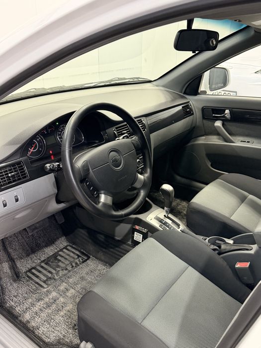 Gentra 2023 bez luk mowna idialni sastayana metan gaz qo’yilgan