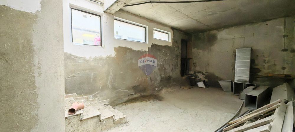 Продава се Заведение в Варна, Бриз - 355 кв.м за 1648 €/кв.м - Снимка #3