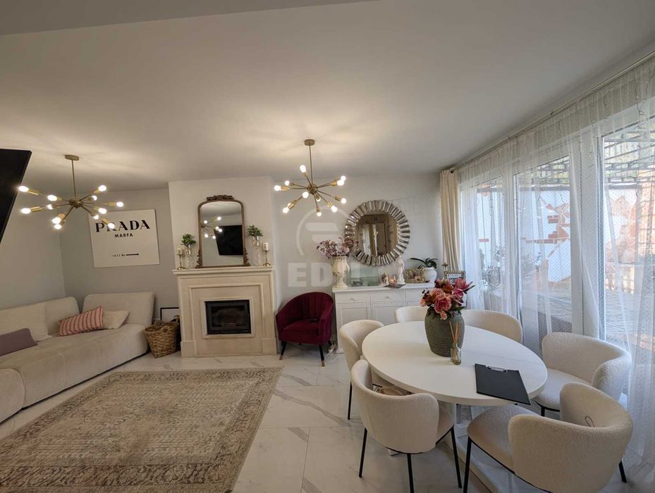 Casă tip duplex de inchiriat, situată în Florești, zona Teilor,