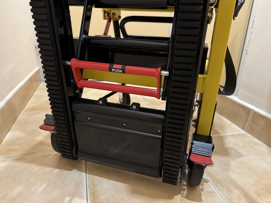 Количка за слизане по стълби със седалка DW-ST0003C MINI