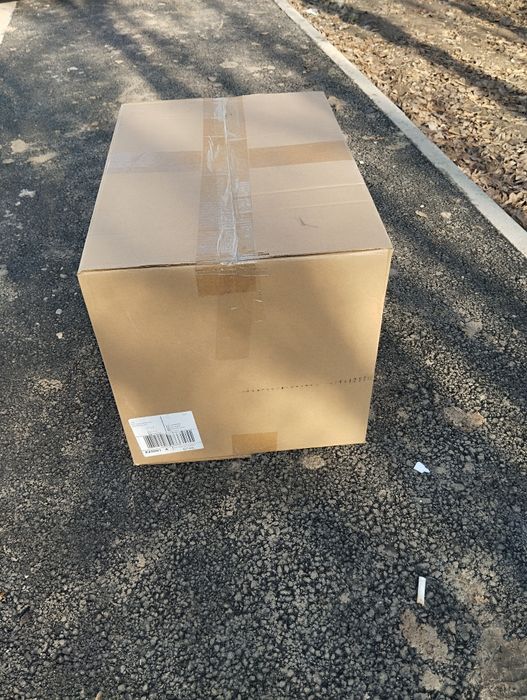 Картонные коробки