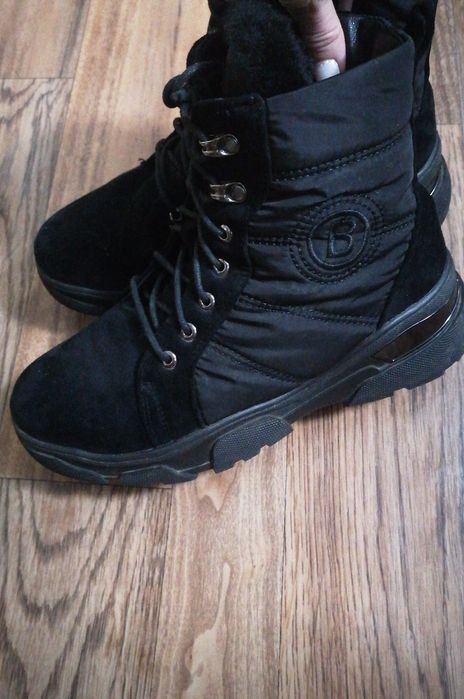 Женские ботинки сапоги