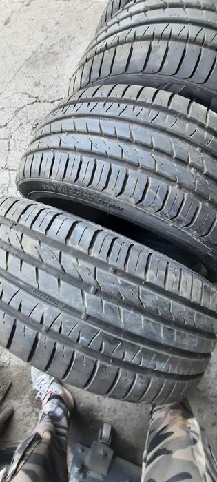 Летни гуми-19цола-235/45-1бр.-99лв.-като нови