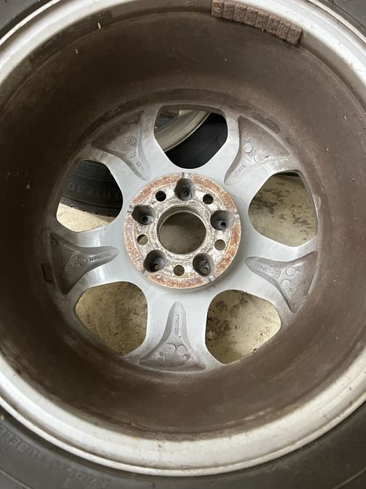 Гуми с джанти за Mercedes ML