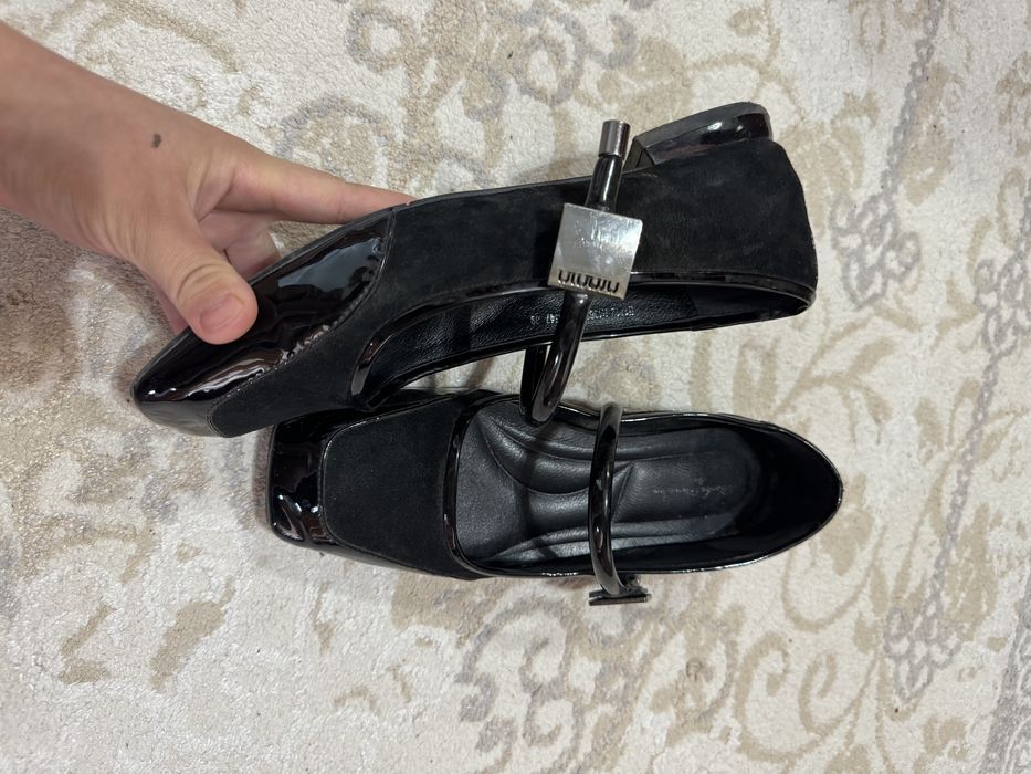 Продам балетки классические