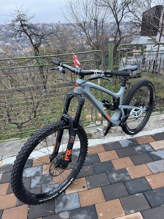 Vand bicicleta enduro diamondback mission 2 carbon
